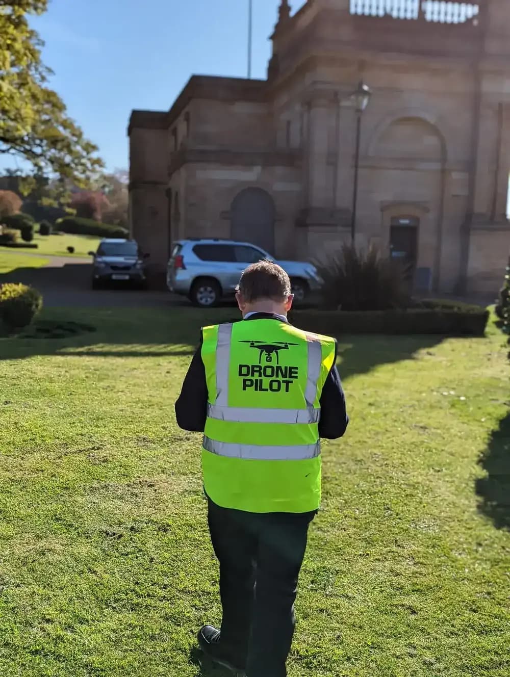 professional-drone-pilot-uk-052