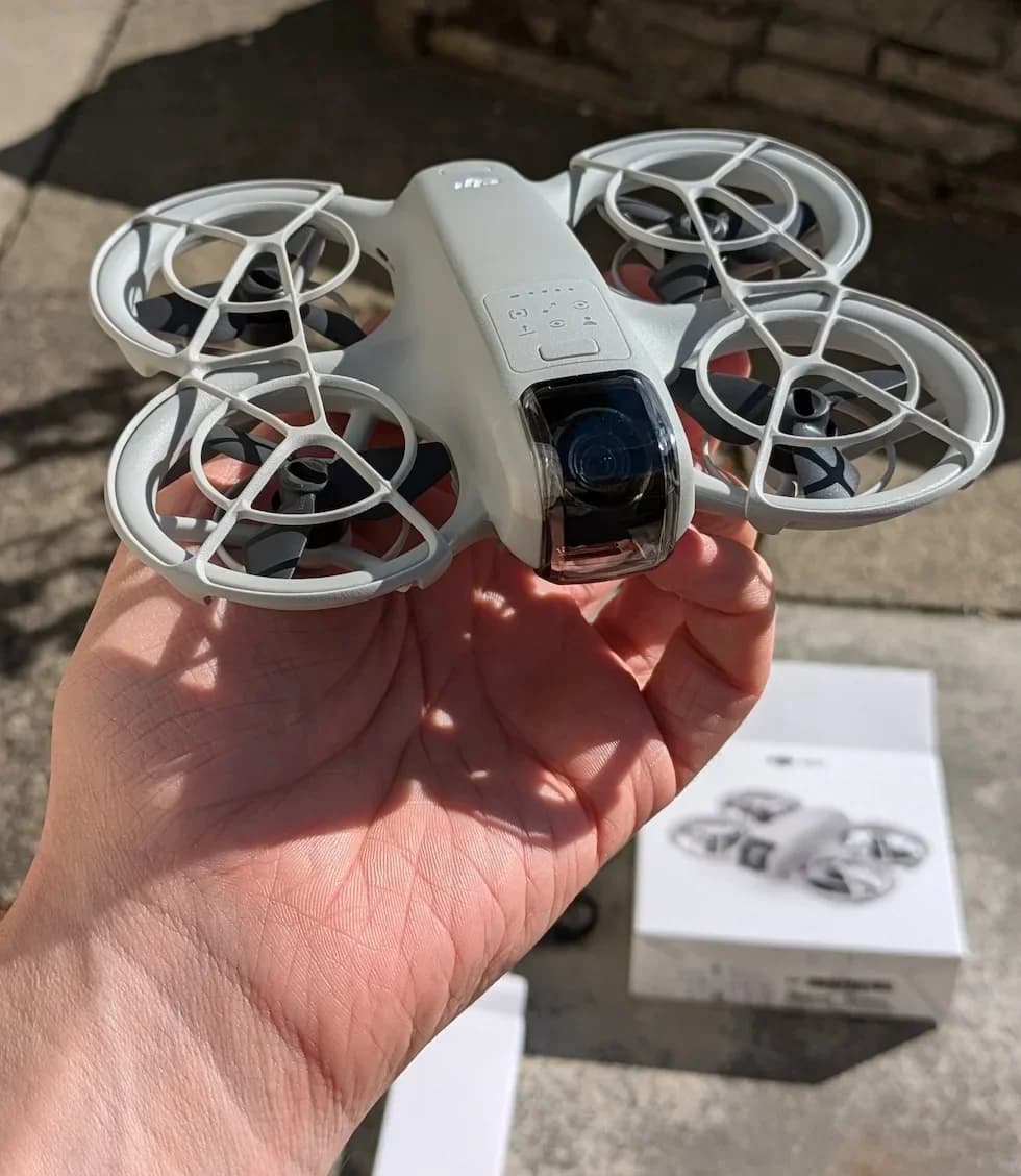 dji-neo-64